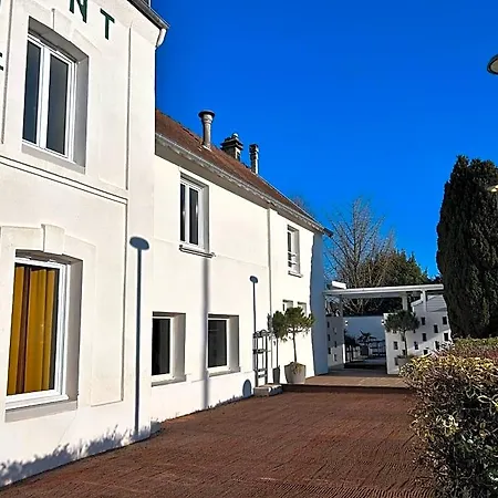 Hotel Logis & Restaurant Le Bocage 3*
