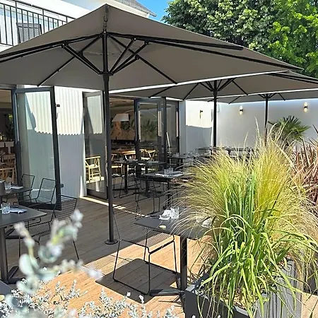 Logis & Restaurant Le Bocage Hotel